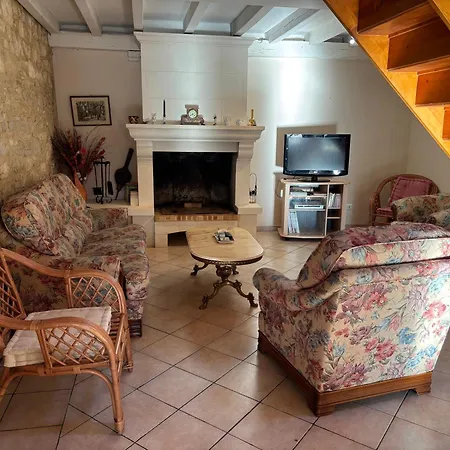 La Maison D Ans L Charmante Maison En Pierres Apparentes L Lmda24 La Forge-d'Ans