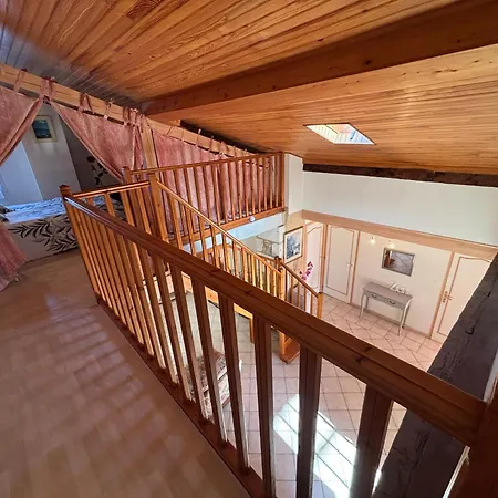 Дом отдыха La Maison D Ans L Charmante Maison En Pierres Apparentes L Lmda24 *